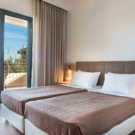 Gerona Mare Apartments Gerani  Exteriér fotografie