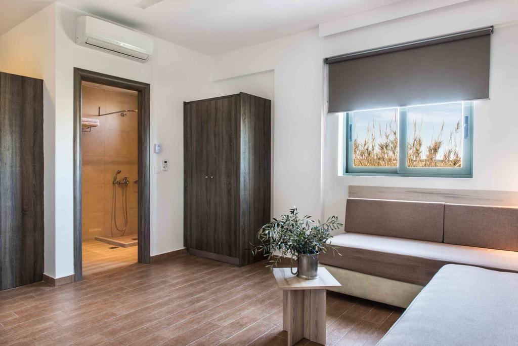 Gerona Mare Apartments Gerani  Exteriér fotografie