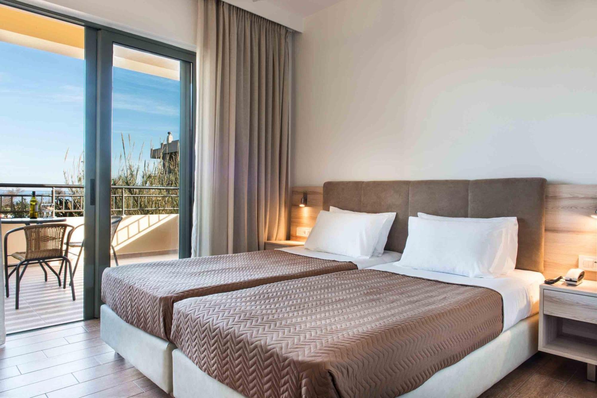 Gerona Mare Apartments Gerani  Exteriér fotografie